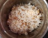 A picture of step 2 of Stuffed potato idli.