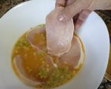 Foto del paso 3 de la receta: Lomo empanado
