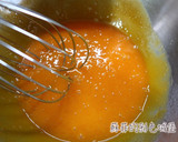 黑芝麻戚風蛋糕 低甜度，無泡打粉，無奶的食譜步驟2照片