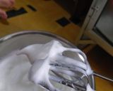 Foto langkah ke 4 dari resep Marmer Cake.