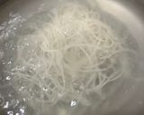 รูปขั้นตอนการทำที่ 5 ของ ก๋วยจั๊บญวณ 🐛น้อย“ความอยากไม่เคยปราณีผู้ใดไม่”ตามสูตร ทานได้ 3-4 คนเจ้าค่ะ