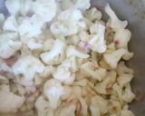 A picture of step 3 of Steamed cauliflower.
