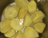 Foto del paso 1 de la receta Tortillas de papas y crema de lentejas.