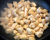 Foto del paso 1 de la receta: Ensalada de pollo con mayonesa de aguacate y limón