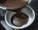 A picture of step 4 of Chocolate Oreo Overloaded Cake.