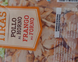 Foto del paso 2 de la receta: Ensalada tibia de Pollo, frutos secos, dátiles, pepinillos y orejones