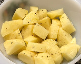Foto del paso 1 de la receta: Patatas “asadas” al microondas