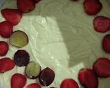 Foto langkah ke 4 dari resep Fruit Pastry Cake.