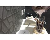 A picture of step 2 of Creamy Oreo Shake without sugar.