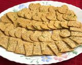 A picture of step 13 of Spring Onion-Sesame-Oat Crackers.