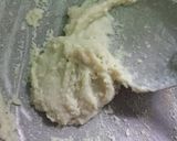 A picture of step 2 of Dhudh Peda.