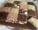 Foto langkah ke 10 dari resep Cake Coklat Potong Lembut.