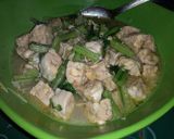 Foto langkah ke 3 dari resep Oseng tempe & batang sosin.