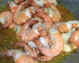 Gambar langkah 2 resipi Udang goreng berlado.