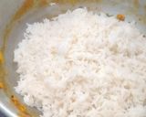 A picture of step 3 of Egg Rice.