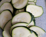 Foto del paso 1 de la receta: Hojaldre de puerro y calabacín