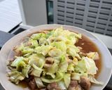 รูปขั้นตอนการทำที่ 11 ของ ผัดกะหล่ำปลีใส่หมู
