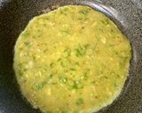 Foto langkah ke 2 dari resep Avocado Omelette.
