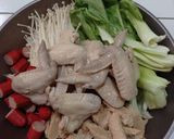 Foto langkah ke 2 dari resep Mala Hotpot Chicken Wings.