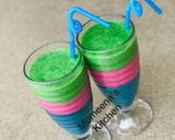 A picture of step 3 of Colourful banana smoothie.