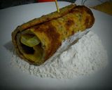 Foto del paso 5 de la receta: Perritos Calientes con queso manchego en crepes!