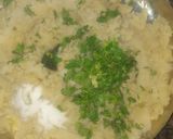 A picture of step 2 of Ragda Patties.