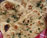 Foto langkah ke 7 dari resep Naan ft Garlic Butter.