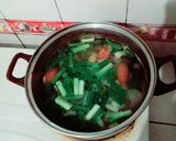 Foto langkah ke 3 dari resep Mpasi 7m+ : Kaldu Ayam Kampung.