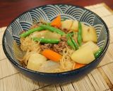A picture of step 10 of Japanese meat and potato stew or Nikujaga (肉じゃが).