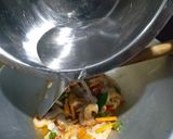 Foto langkah ke 4 dari resep Udang Bumbu Pedas Manis.