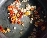 Foto langkah ke 5 dari resep Udang Cabe Garam.