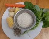 Foto langkah ke 1 dari resep Bubur sayur sehat.