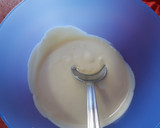 Foto del paso 2 de la receta: Trufas de chocolate blanco, limón y leche condensada