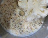 A picture of step 2 of Thandai frappe.