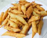Khasta namak paray/tea time savoury snack ! recipe step 2 photo