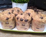 Foto langkah ke 4 dari resep Banana Muffin No Mixer.
