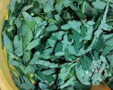 Hình bước làm 2 của món ĐẦU CÁ BASA LÁ ME - KHẾ CHUA