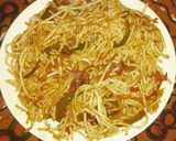 চিলি গার্লিক চাউমিন (chili garlic chow mein recipe in Bengali) রেসিপি ধাপ - 6 ছবি
