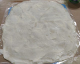 Foto del paso 1 de la receta: Palmeritas fáciles con tapa de pascualina de hojaldre