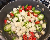 A picture of step 2 of Chicken Arrabbiata.