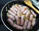 Foto del paso 2 de la receta: Salchichas al vino