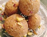 A picture of step 5 of Til moongfali ladoo.