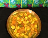 A picture of step 9 of Vegetable Prawn Curry.