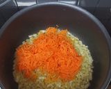 A picture of step 4 of White quinoa and chicken thighs.