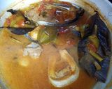 Foto langkah ke 5 dari resep Tomyam Patin Sederhana.