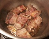 Foto del paso 6 de la receta: Costillar de ternera con champiñones a las siete especias libanesas