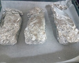 Foto del paso 8 de la receta: Merluza al papillote con revuelto de pimientos, mango y frutos del bosque