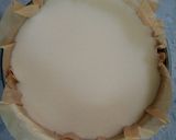 Foto langkah ke 2 dari resep Basque Burnt Cheesecake.