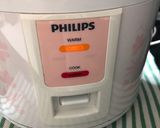 Foto langkah ke 4 dari resep Nasi Liwet Teri Tempe (Rice cooker).