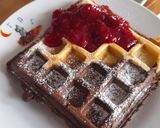 Foto del paso 7 de la receta: Waffles bicolor con salsa de frambuesas